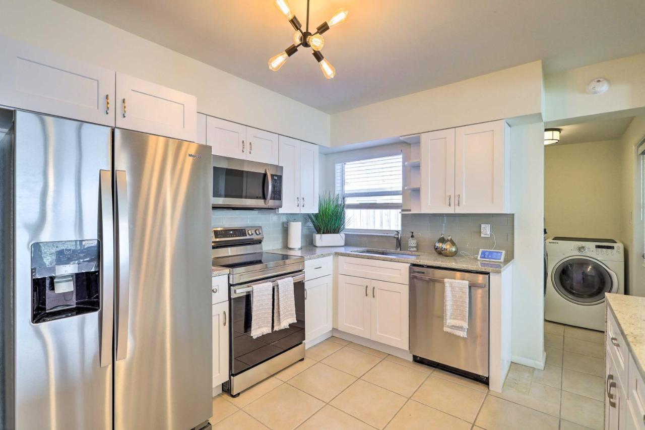 Cute And Cozy Florida Duplex Walk To Beaches! Cocoa Beach Buitenkant foto